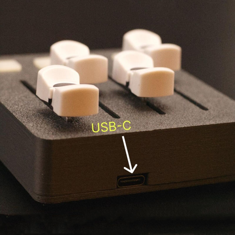 Audio Music Production - คอนโทรลเลอร์ MIDI รุ่น EM-PO2 4 เฟดเดอร์
