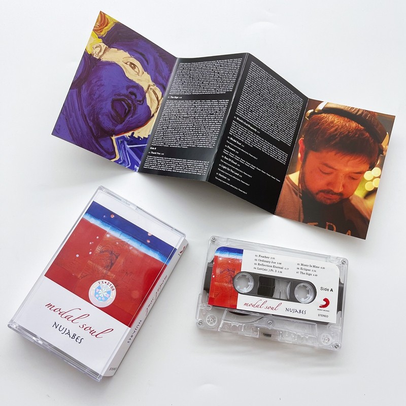 เทปคาสเซ็ตสไตล์อังกฤษแบบยังไม่ - Audio Music Lyrics บทวิจารณ์และราคา